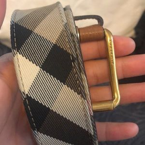 Burberry belt